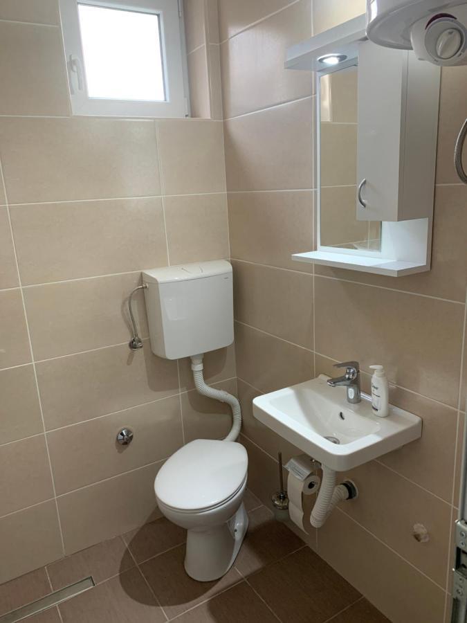 Apartman Zmaj Srbobran Esterno foto